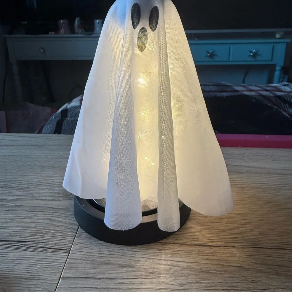 Enchanted White Ghost Lantern